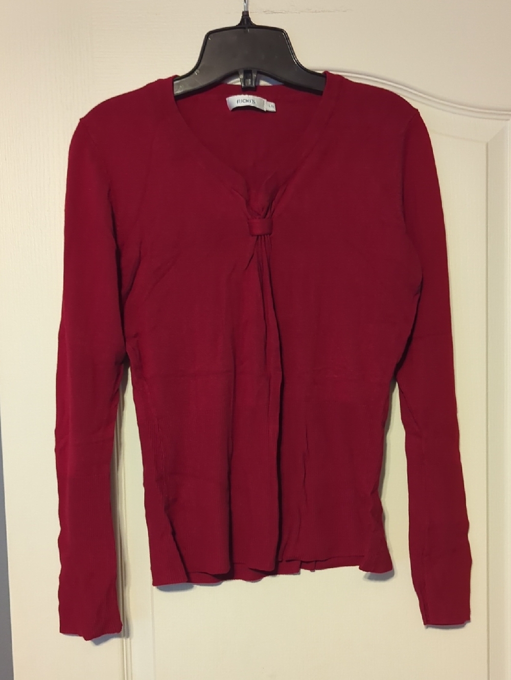 Ricki's Red Knot-Detail Long Sleeve Top
